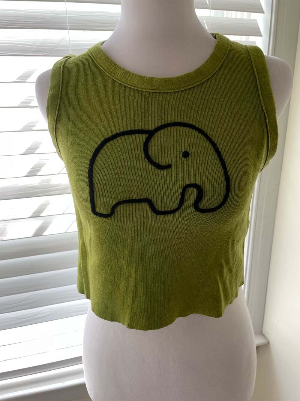 Green Ribbed Knit Crop Tank Top with Black Elephant Outline Embroidery